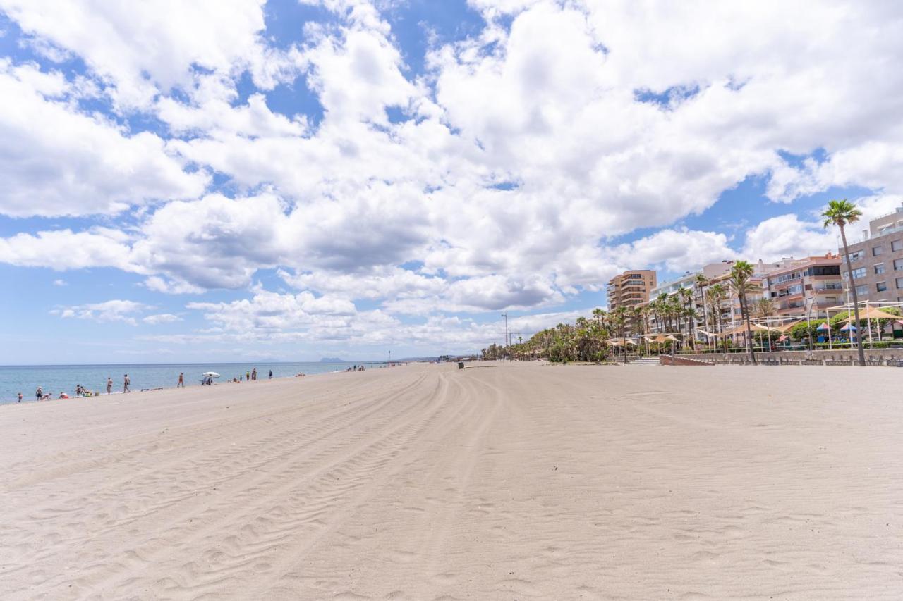 Estepona Beachside Apartment Exterior foto